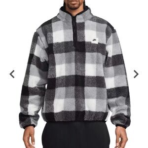 Nike Men's Club Winterized 1/2 Zip Pullover